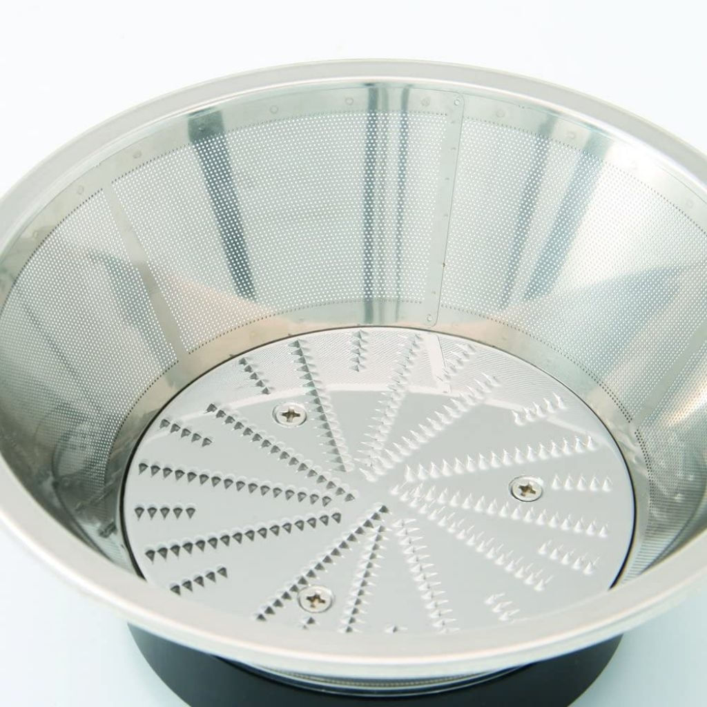 Extractor de jugos Taurus de máxima potencia LIQUAFRUIT